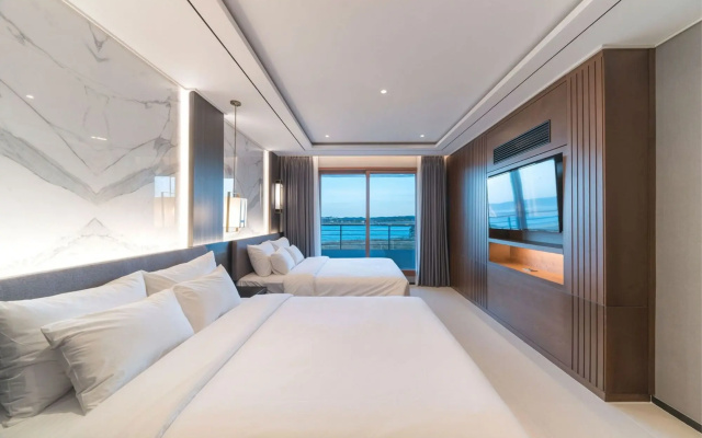 Dignity Hotel