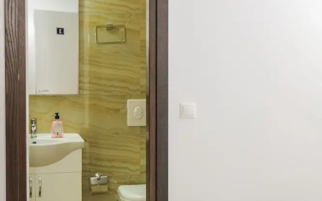 Foris Rooms