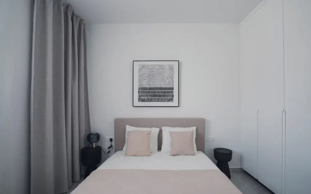 Mira Paphos - 2bdr Apartment With Private Terrace