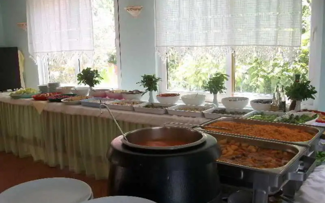 Kriss Hotel