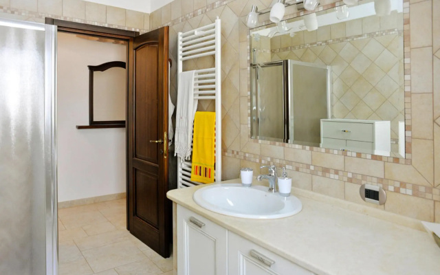 Mansion With Pool Ostuni