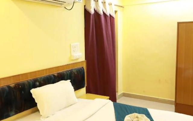 Sravanthy Inn