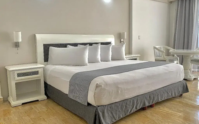 Golden Parnassus Resort & Spa All Inclusive