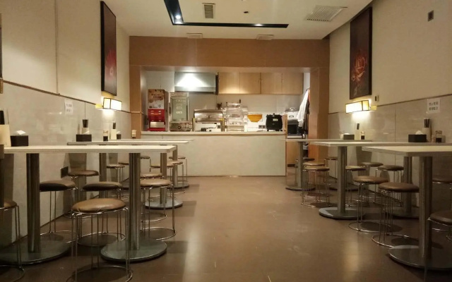 IU Hotels·Taiyuan Yingze Street Willow Lane