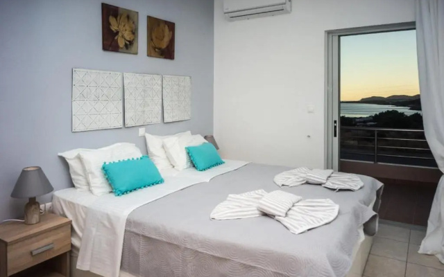 180 Degree Sea View Apartment