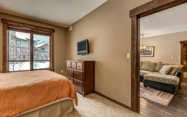 Trailhead Lodge by RedAwning