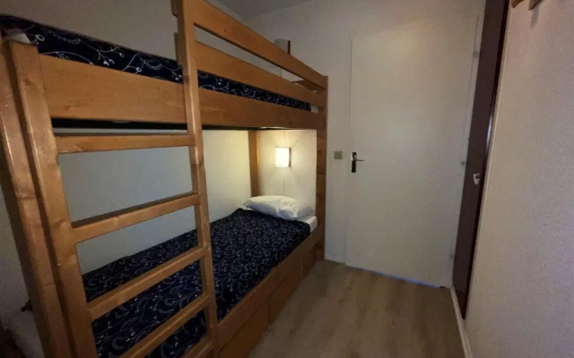 Appartement Les Menuires, 1 pièce, 4 personnes - FR-1-452-52