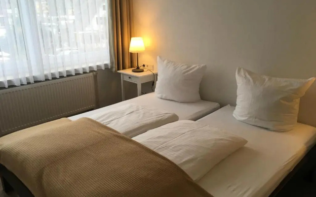Hotel-Pension zum Paradies