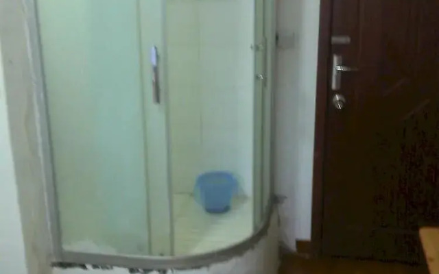 Holiday Hotel Apartment