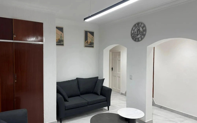 Boutique Hotel-Style Room In Ferndale-H8