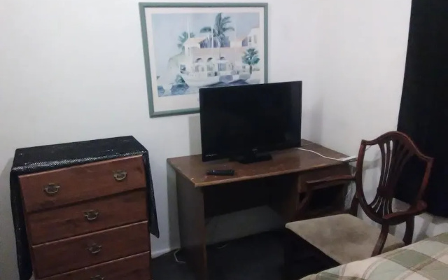 Vacation HomeStay Rental Rooms