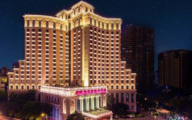 Bao Hong Hotel Sanya вид на фасад