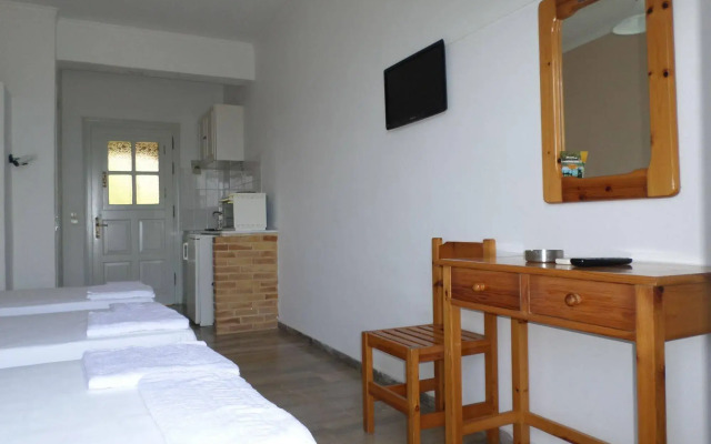 Rising Sun Apartments & Studios