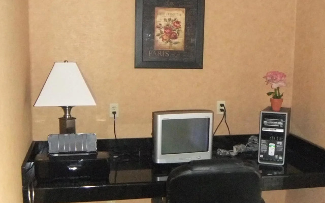 Executive Inn and Suites Baker