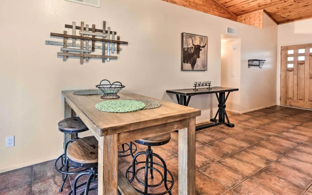 Fenced Yard & Grill! Tucson Family Escape