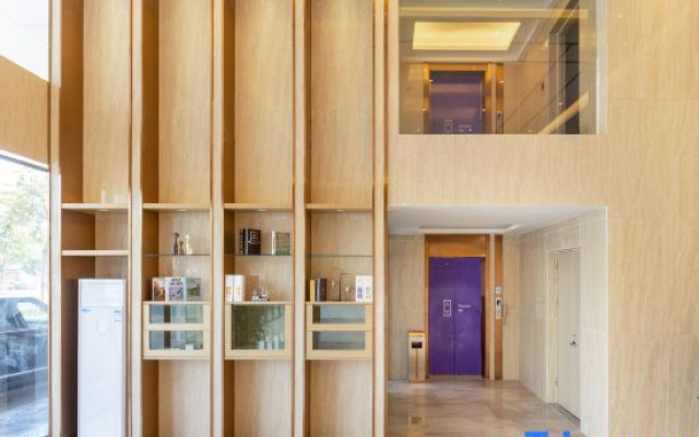 Lavande Hotel (Zhanjiang High-speed Railway West Station Chikan Old Street)