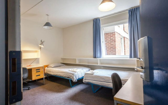LSE Carr-Saunders Hall - Campus Accommodation