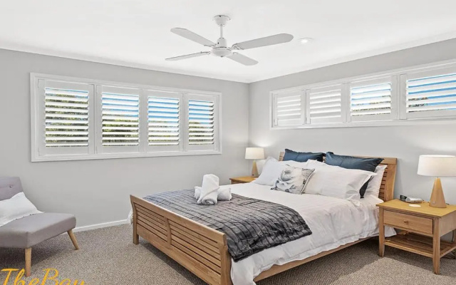 Moy at Nelson Bay, 2/30 Thurlow Avenue