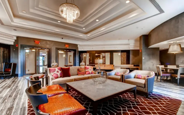 Bluebird Suites in the Heart of DC