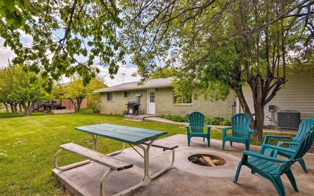 Tropic Getaway Near Bryce Canyon National Park!