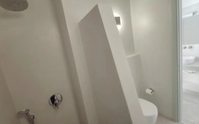 V Angelo Rooms