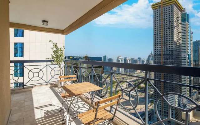 LUX The Al Seef Marina Suite 2