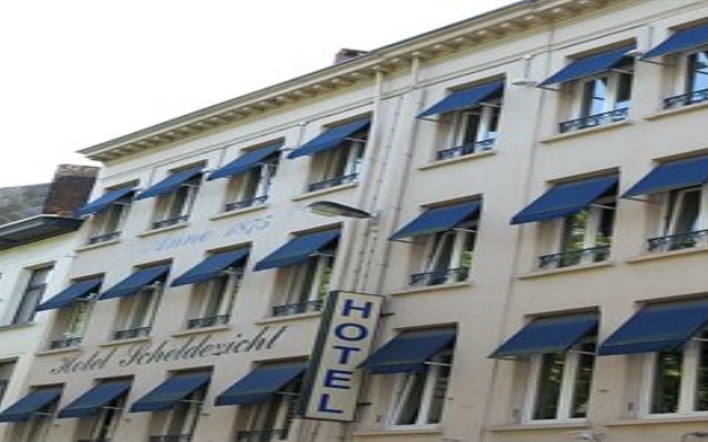 Hotel Scheldezicht Антверпен вид на фасад