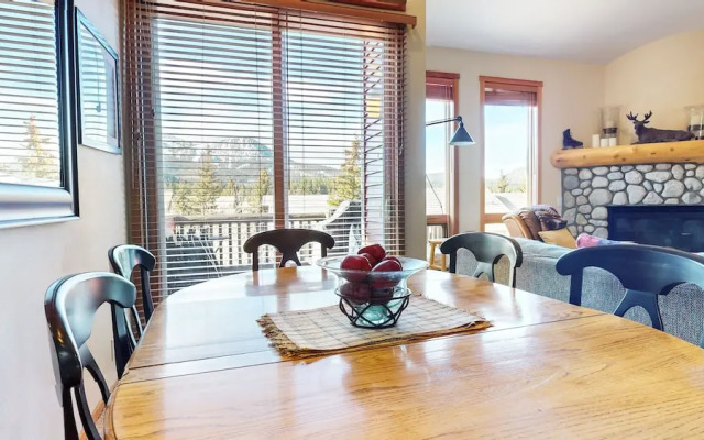 Snowcreek V #997 2 Bedroom Condo by RedAwning