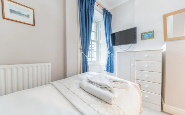 Tivoli Guesthouse
