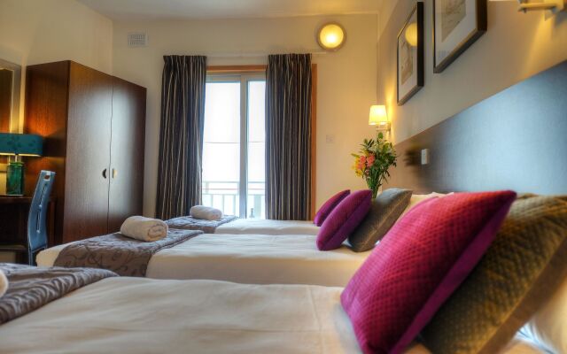 Отель Carlton Hotel Мальта, Слима - 4 отзыва об отеле, цены и фото номеров - забронировать отель Carlton Hotel онлайн вид на фасад