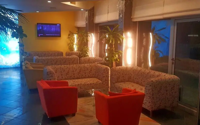 AQUA Hotel