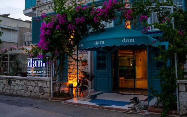 Dam Hotel Lara
