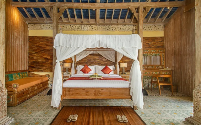 Wooden Ganeca Villas by GenuineHost