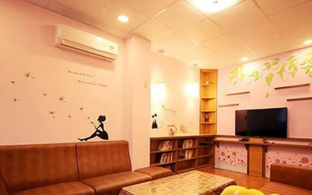Chung House