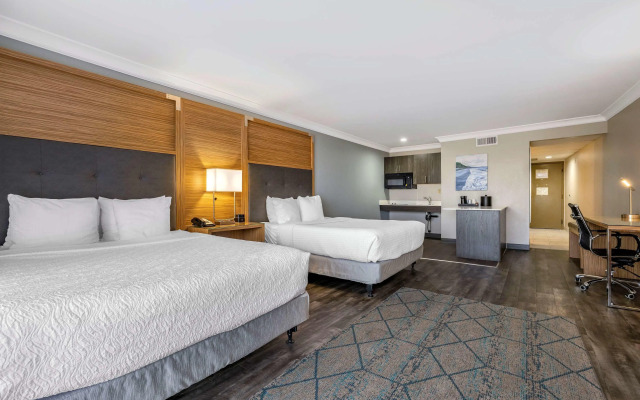 The Encinitan Hotel & Suites