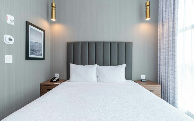 Sandman Signature Sherwood Park Hotel