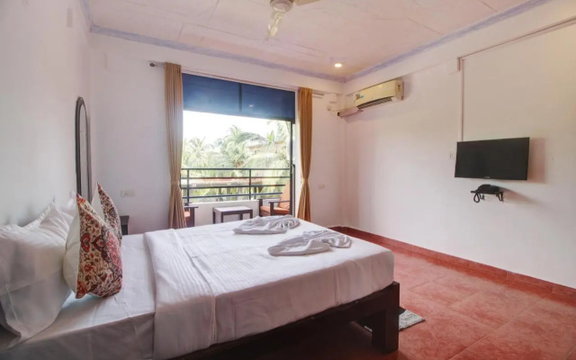 Hotel Pleasure Inn near Turtle Beach, Morjim