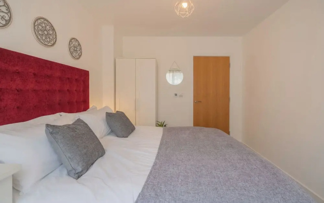 City Escape Apartment in London