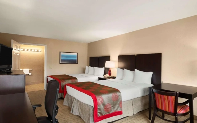 Ramada Inn of Naples
