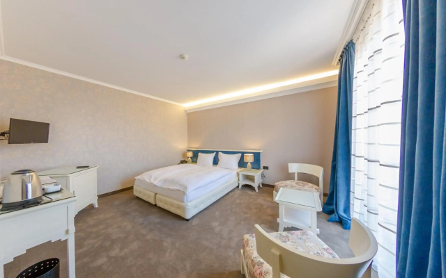 Hotel Studio