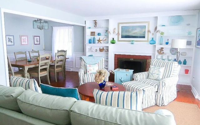 16 Riverview Drive - Three Bedroom Home