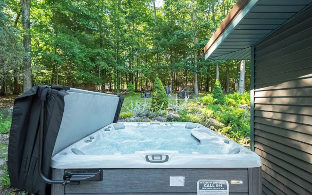 Rustic Retreat by Taylor Made Deep Creek