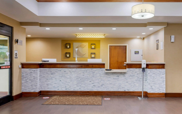 Comfort Suites Johnson City near University