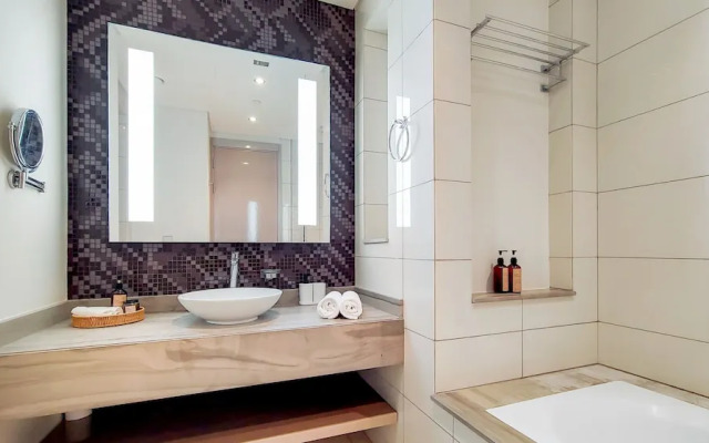 Manzil - Cozy 1BR near Downtown with Swimming Pool