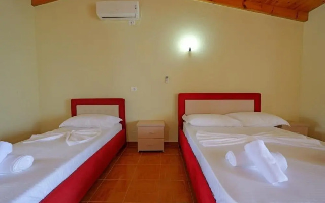 Vila Xhovani