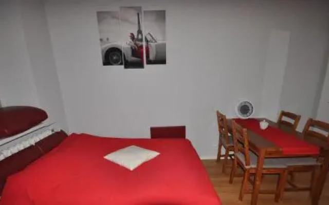 Augusta Apartment