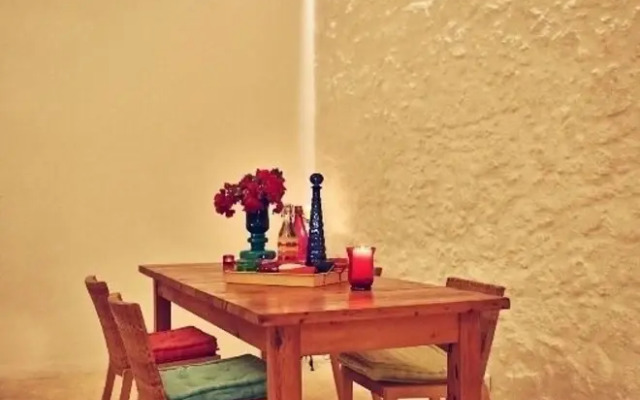Myrtia House