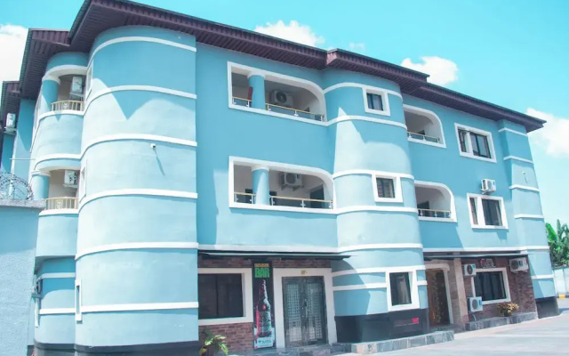 Kay Luxury Suites