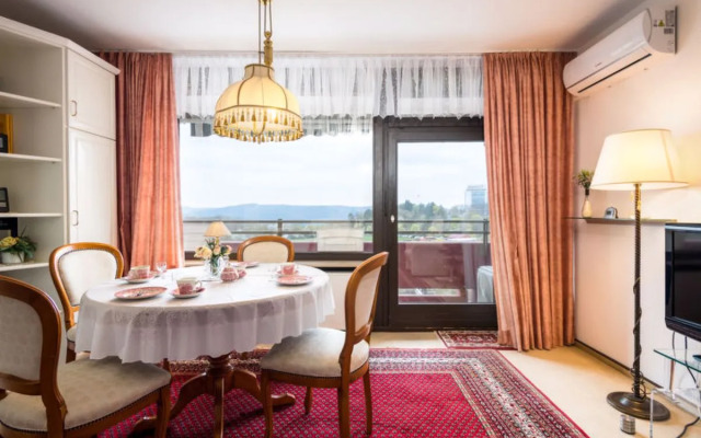 Apartment A905 Sassofortino
