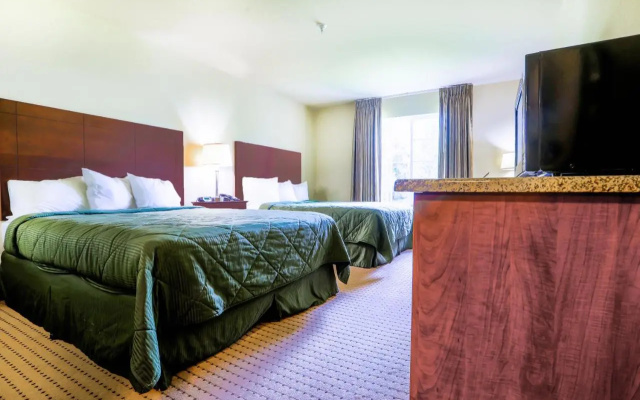Evansville Inn & Suites By OYO